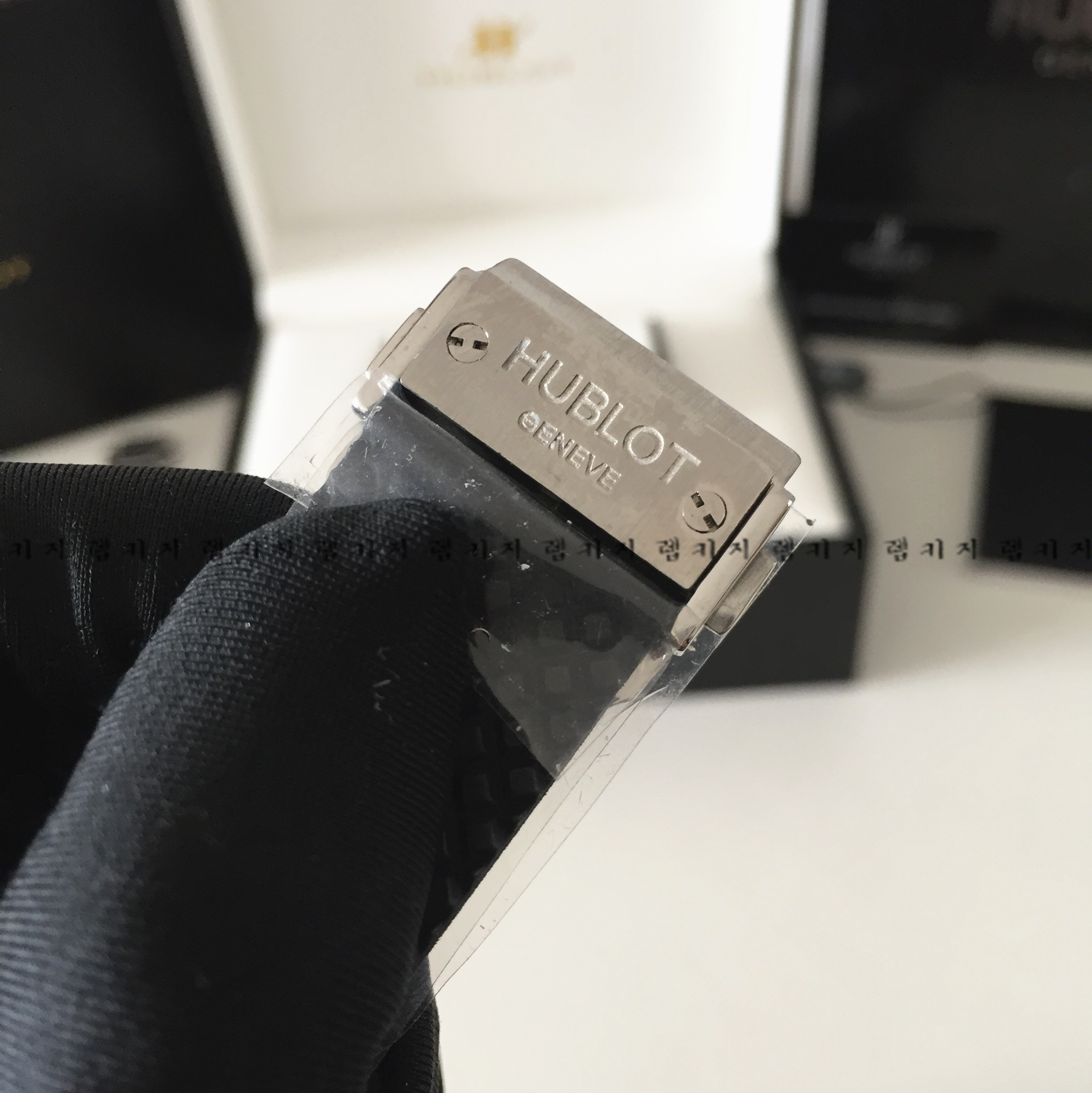 위블로 빅뱅 은장 우레탄시계